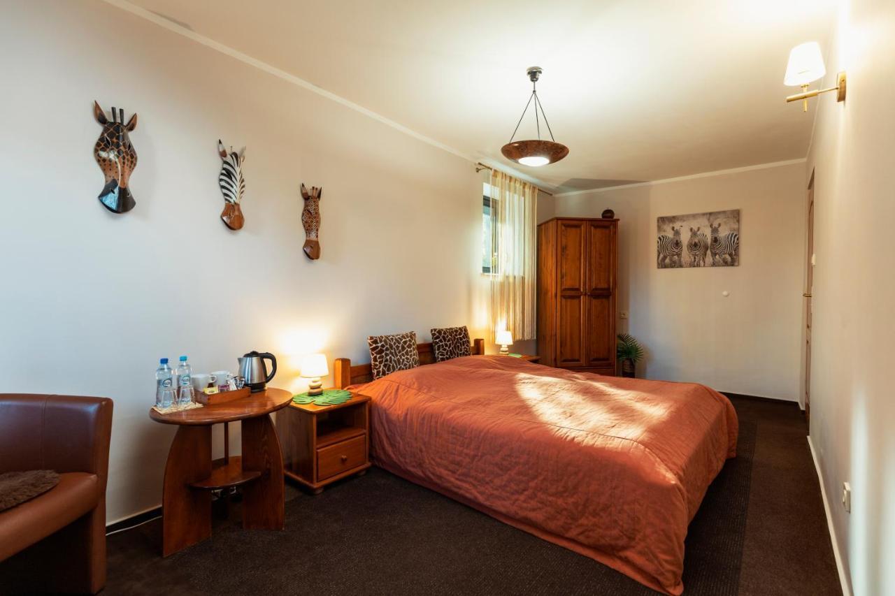 Villa Toscania-Check In 24H Posen Exterior foto