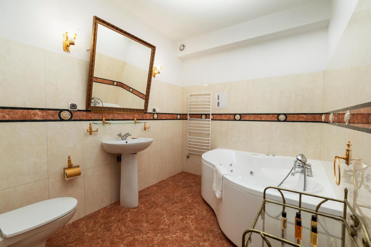 Villa Toscania-Check In 24H Posen Exterior foto